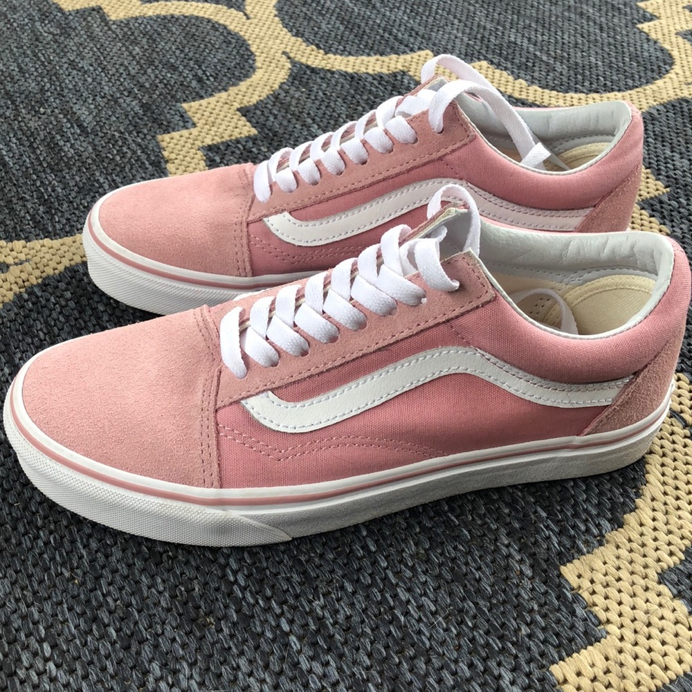 Vans Old Skool pink women’s 8.5